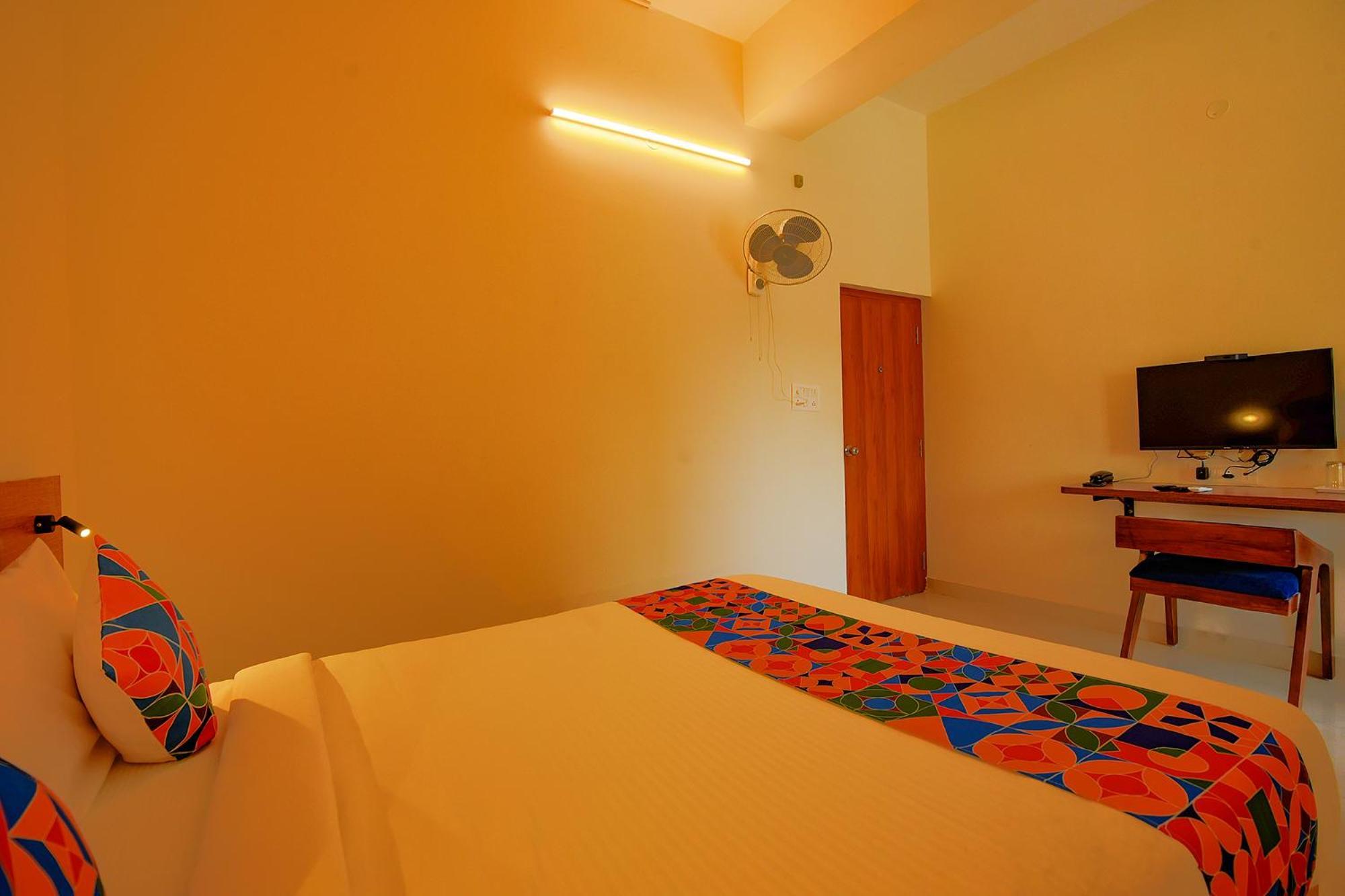 Fabhotel Gr Lake View - Btm Layout بنغالور المظهر الخارجي الصورة